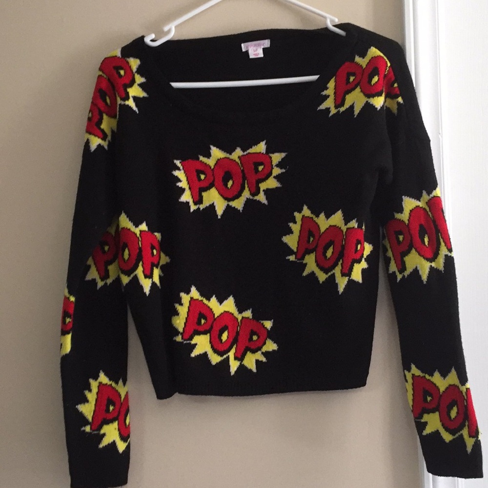 Cropped sweater